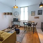 Appartement Place De La Cath\' Avec Parking